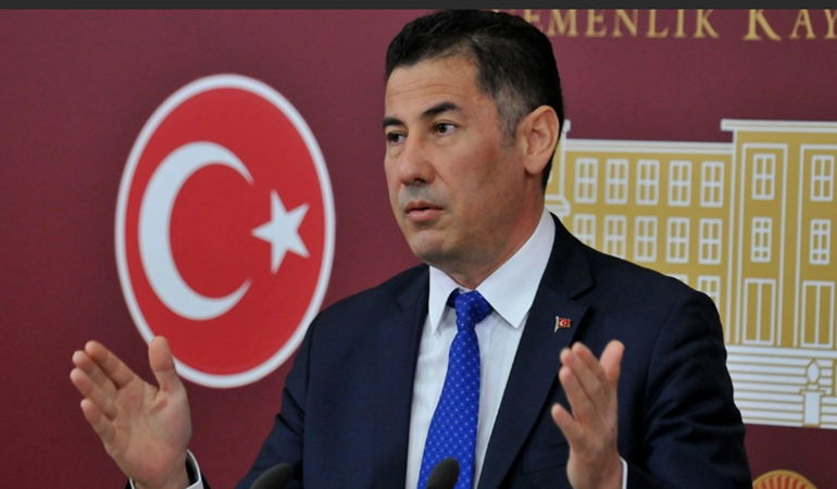 Zafer Partisi'nin Cumhurbaşkanı adayı Sinan Oğan